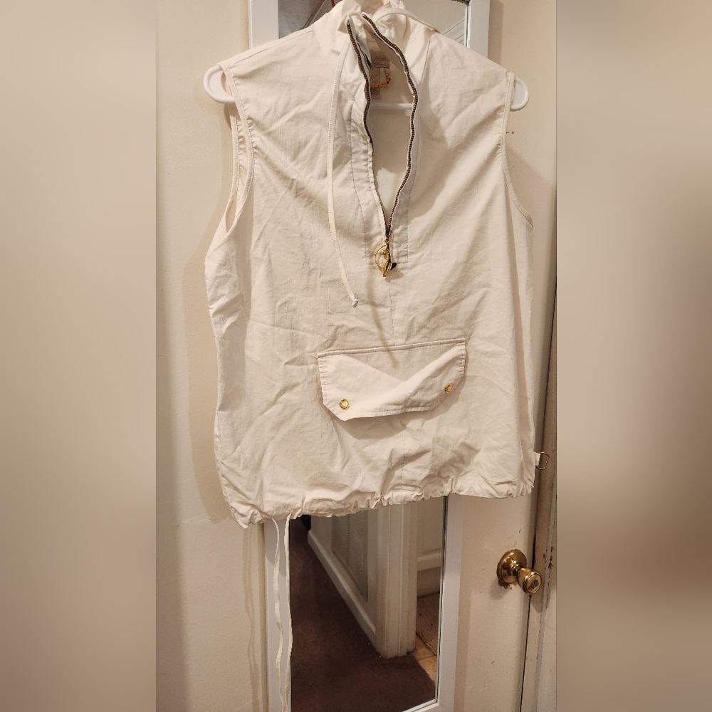 Top - Picture 9 of 10